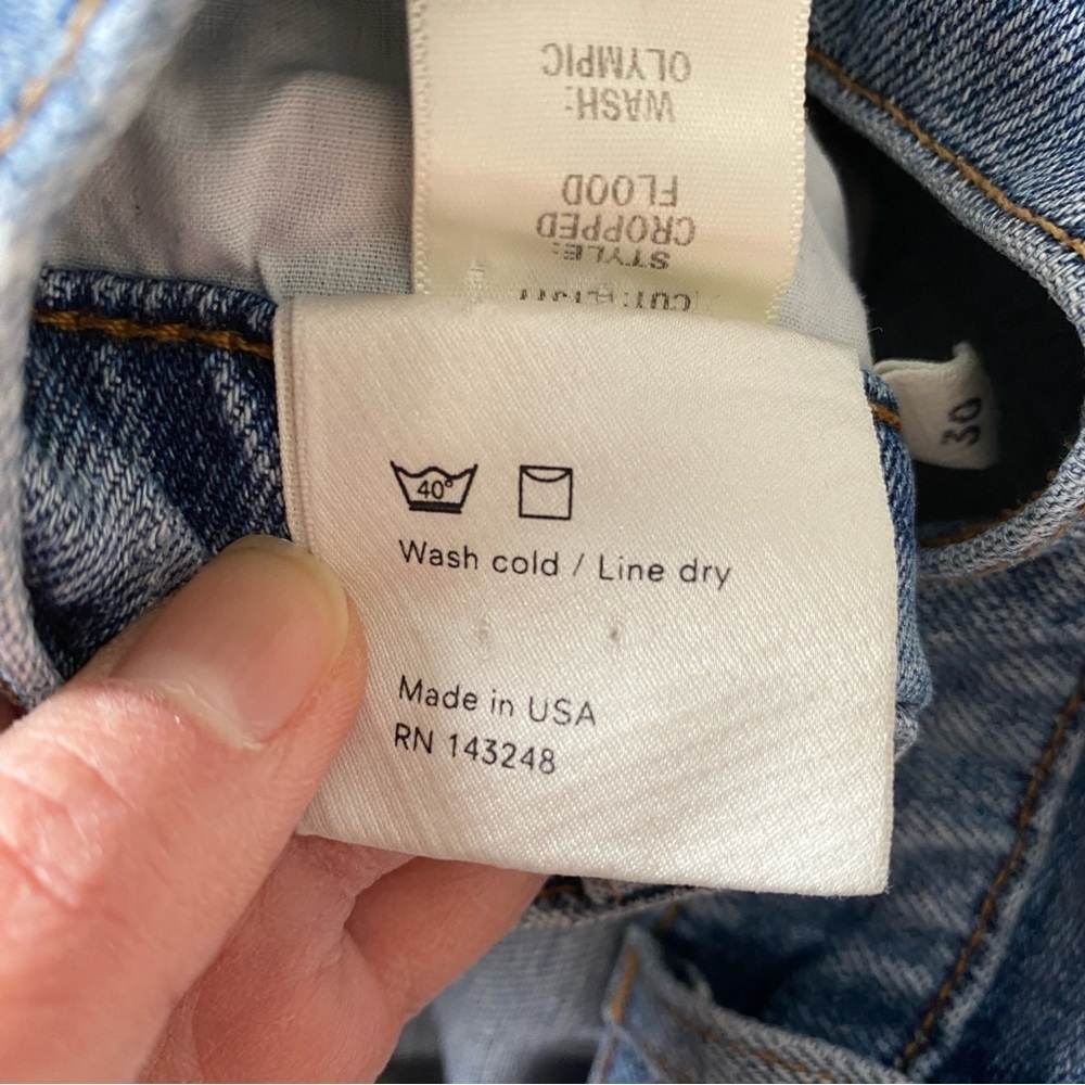 Reformation Cropped Flood Jeans Distressed Raw Hem in Olympic Wash Sz 30 - Picture 11 of 16